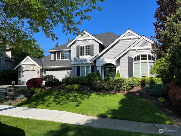 6541 Cascade Avenue SE, Snoqualmie, WA 98065