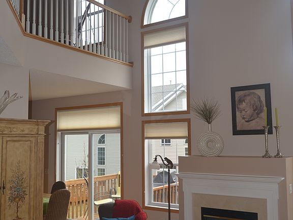 2nd image of 1357 White Oak Dr