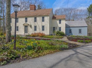 25 Harbour Hill Rd, York, ME 03909