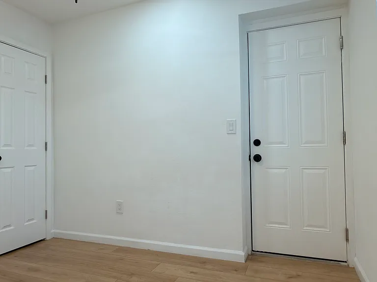 1016 Cedar Brk — Photo 10
