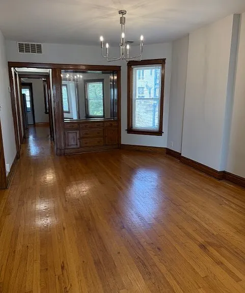 1632 W Nelson St #2W — Photo 4
