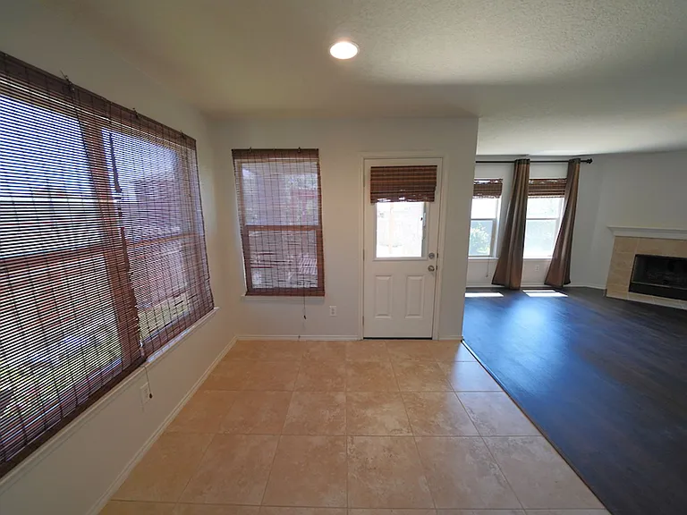 6307 Myrtle Run — Photo 21