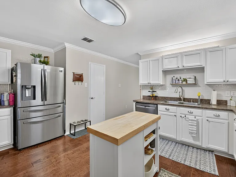 13195 Michelle Dr — Photo 21