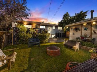 46 S Marbrooke Cir NE, Calgary, AB T2A2W4