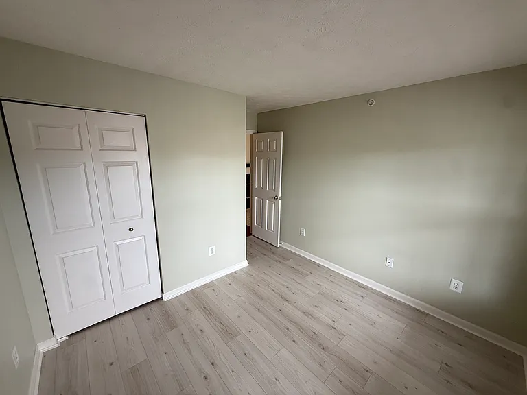 1603 Berry Rose Ct #M — Photo 11