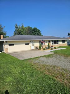 126 Elm Dr, Warroad, MN, 56763
