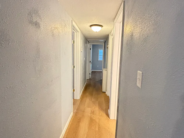 3915 N 9th Ave — Photo 18