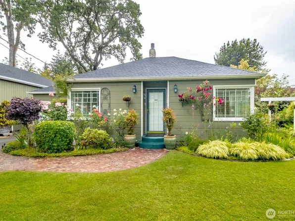 6711 100th Street SW, Lakewood, WA 98499