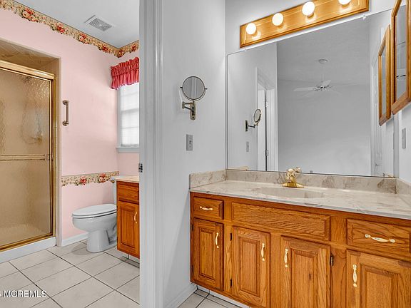 5th image of 1597 Sweetbay Drive