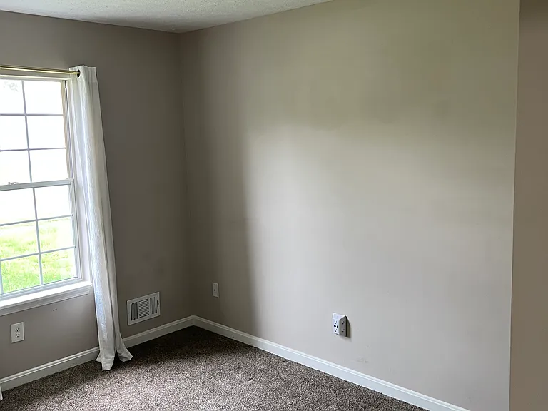 506 Old Harrods Creek Rd — Photo 8
