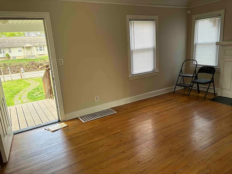 23404 Plum Hollow St — Photo 3