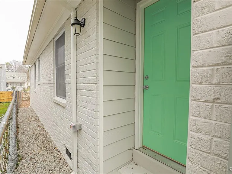 120 Lipscomb St — Photo 26