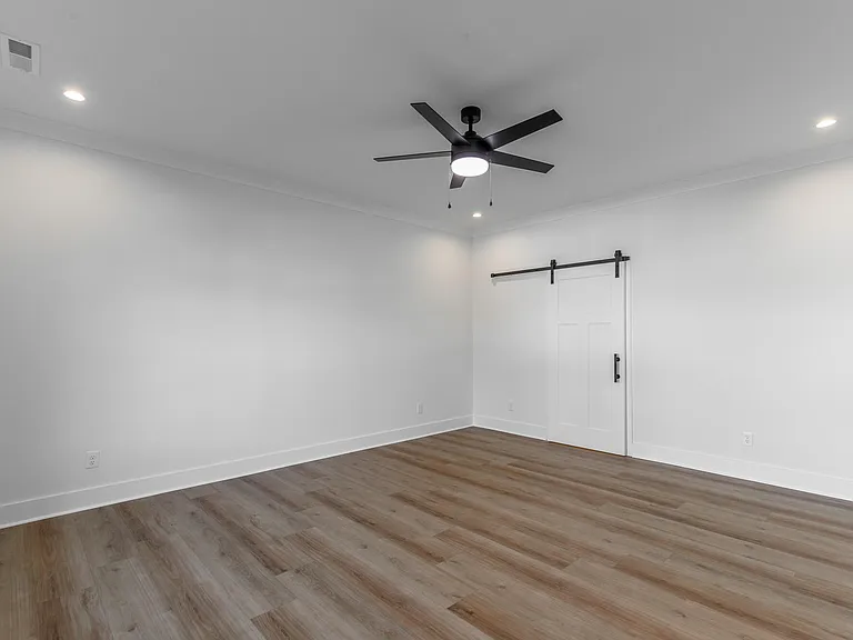 859 Live Oak Rd — Photo 35