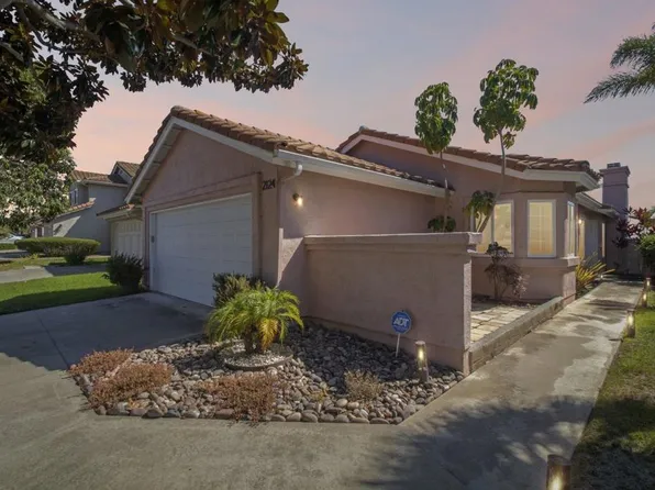 2124 Redwood Crst, Vista, CA 92081