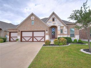 499 Oyster Crk, Buda, TX 78610
