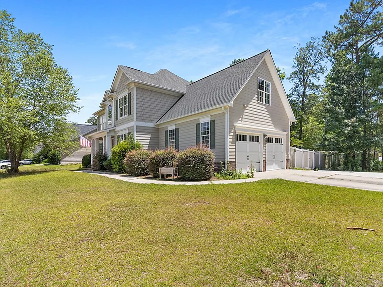 5802 Rainsford Dr — Photo 4