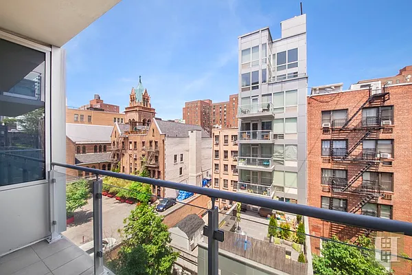 Sold by Halstead Real Estate | media 40