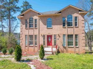 645 Woodstone Rd, Lithonia, GA 30058