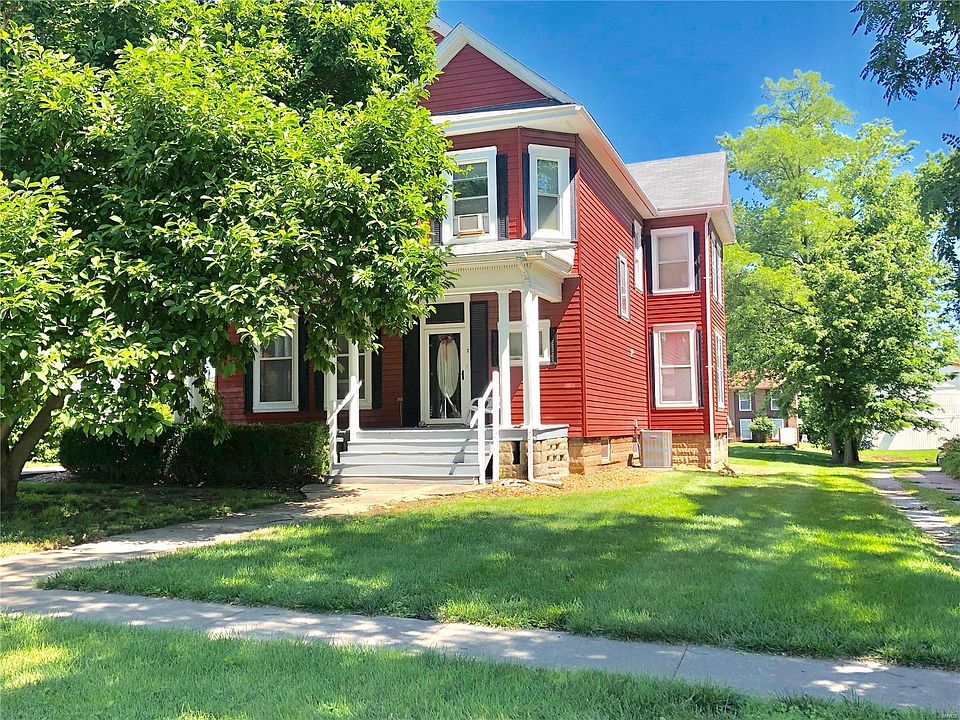 211 Pleasant St, Hillsboro, IL 62049 Zillow