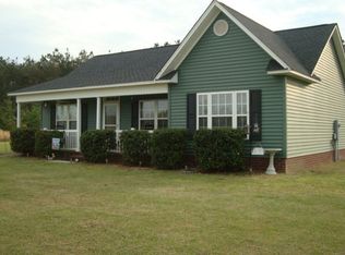 1647 Gator Lake Rd, Manning, SC 29102
