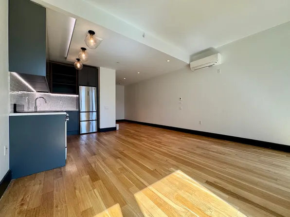 1134 Fulton Street 3LL image 2 of 17