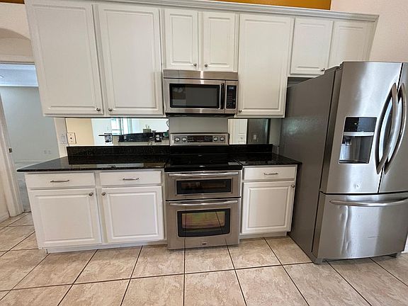 3rd image of 4106 Maidu Ct