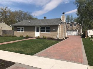 312 Wright St, Crown Point, IN 46307