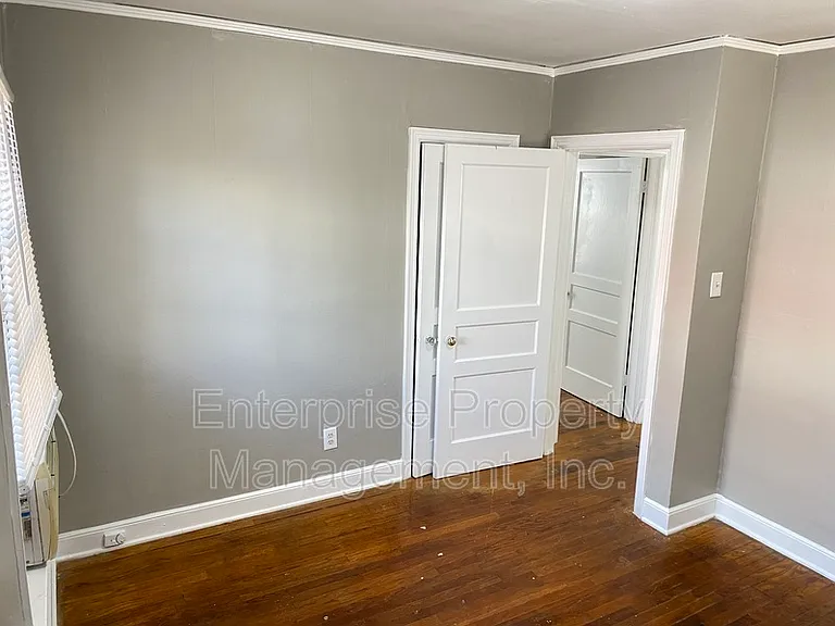 599 Houston St — Photo 21