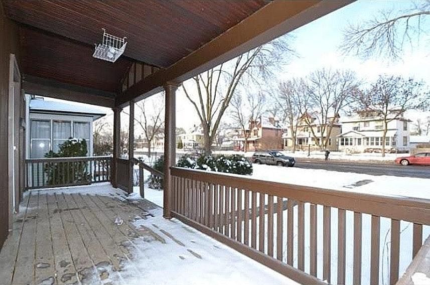 Shared front porch. Perfect for lounging in the summer!
