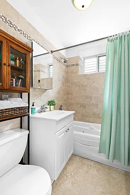 Sold by Compass | media 5