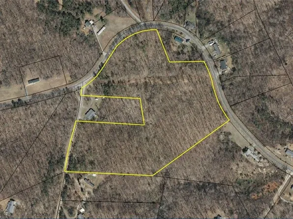 Lazy River Dr, Lexington, NC 27295