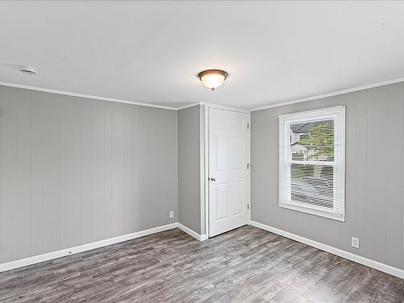 4th image of 675 Main St Unit 2