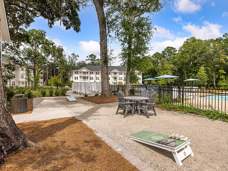 Stono Oaks — Photo 7