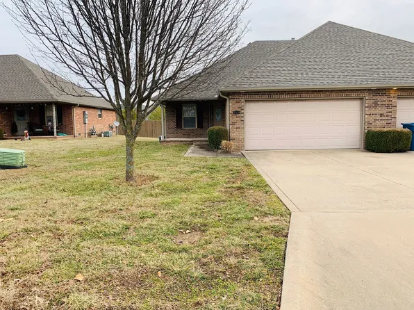 3918 N 15th St, Ozark, MO 65721