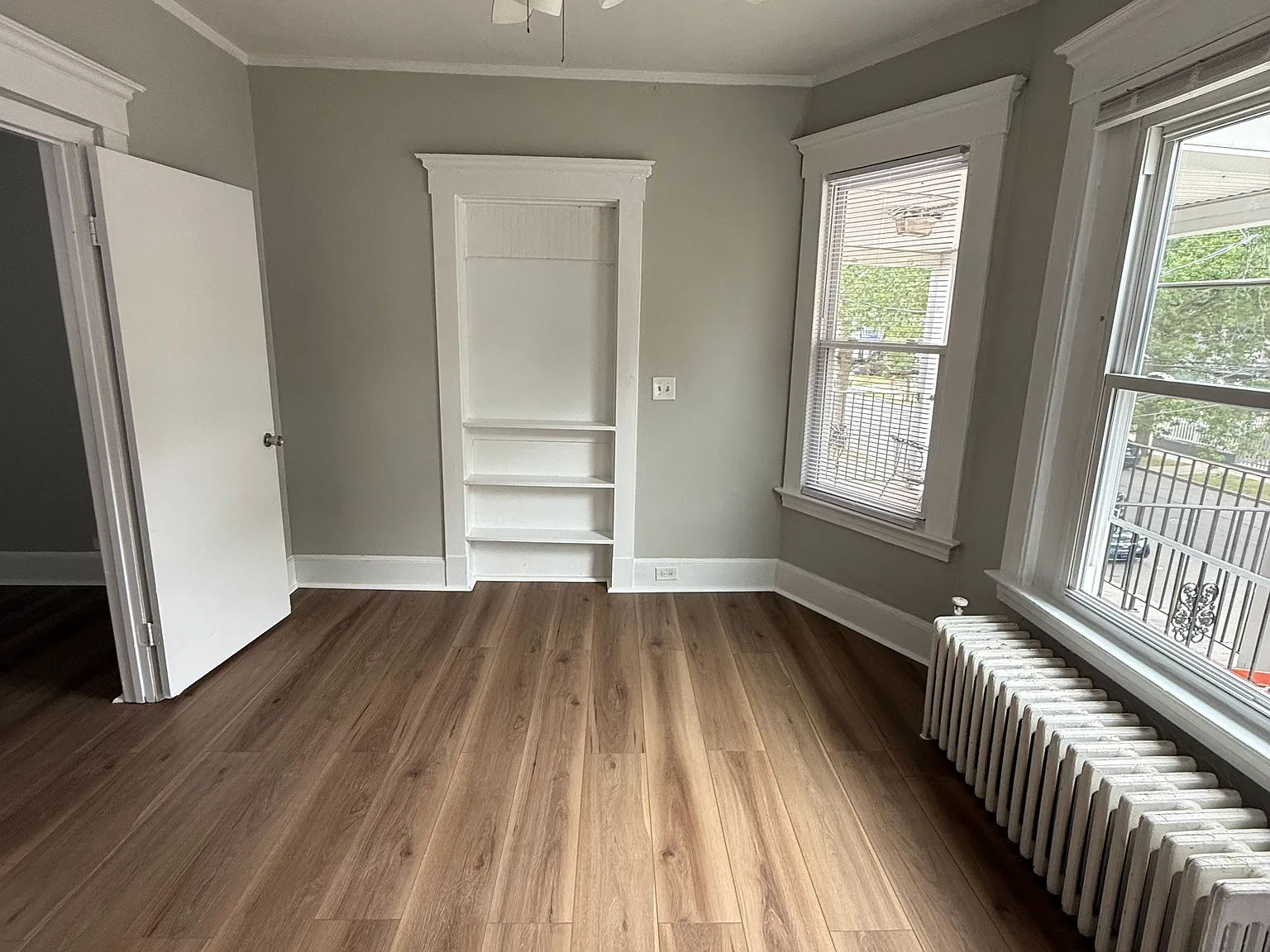 3 bed, $1,750 — Photo 2