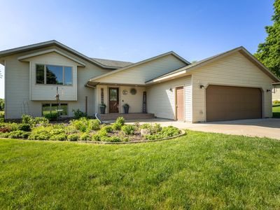 4701 Country Shrs SW, Alexandria, MN, 56308