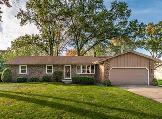 11434 Windermere Ct, Osceola, IN 46561