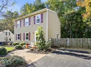 7264 Pommel Dr, Sykesville, MD 21784