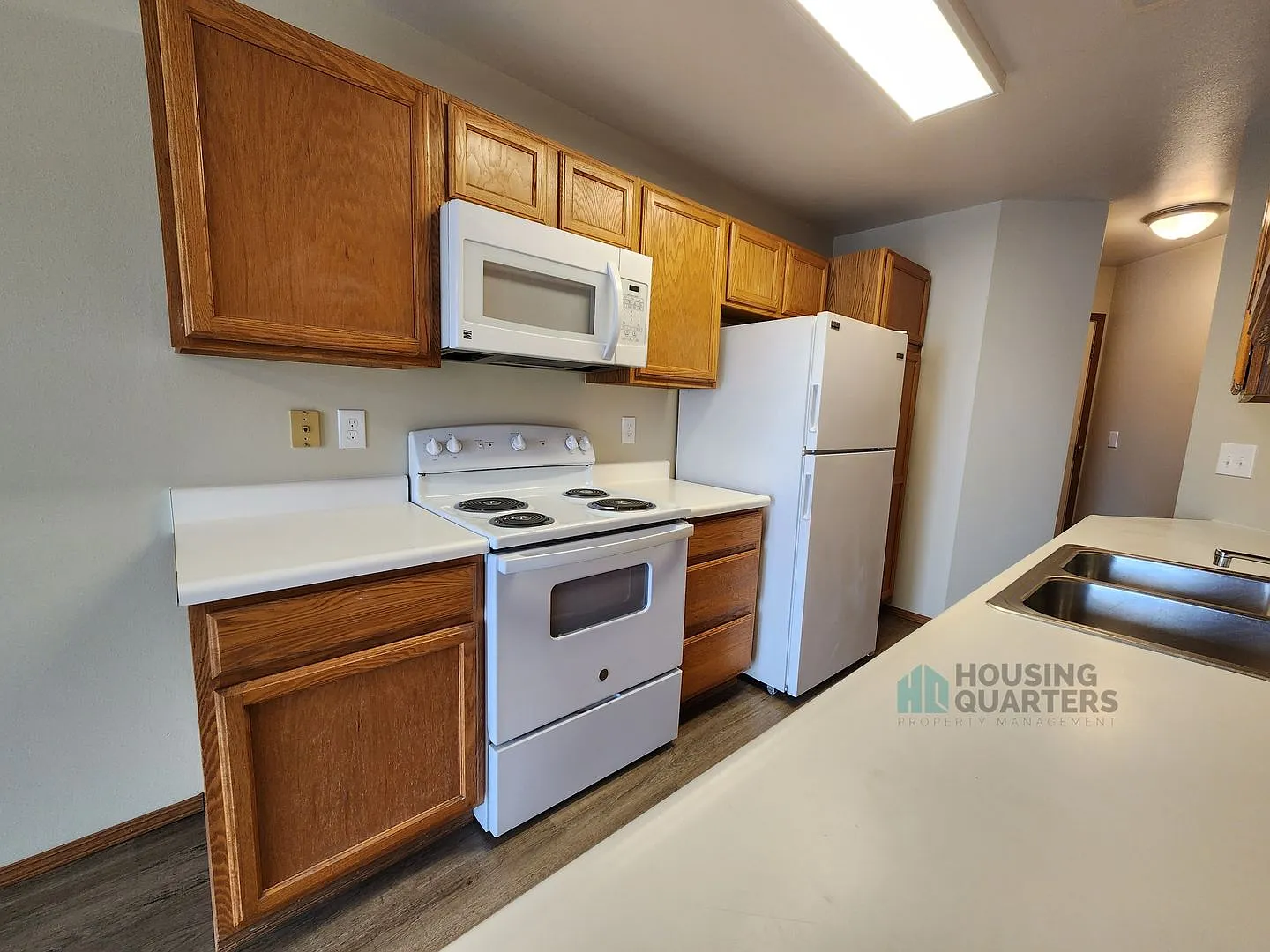 13320/13328 E 28th Ave — Photo 3