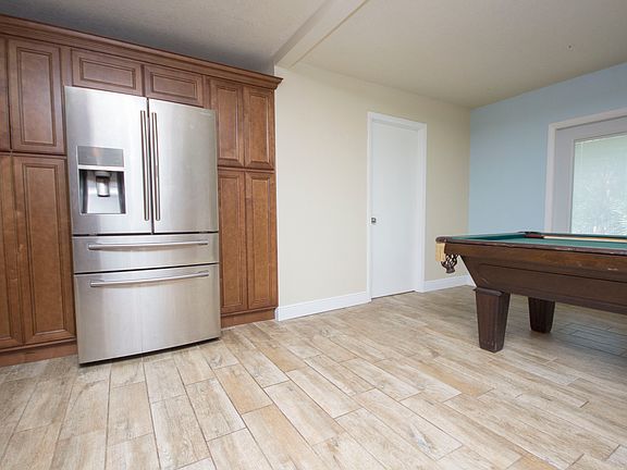 pantry / fridgefreezer combo