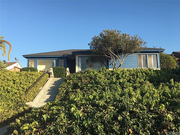 2nd image of 608 Palos Verdes Blvd