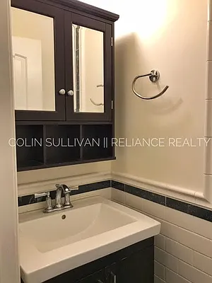 Rented by Reliance Realty Partners LLC  | media 5