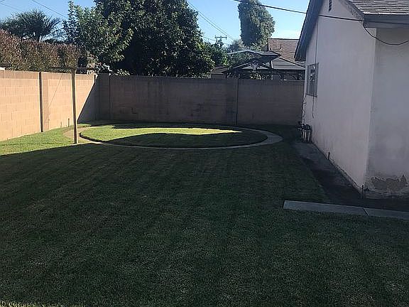 3rd image of 15242 Newcastle Ln