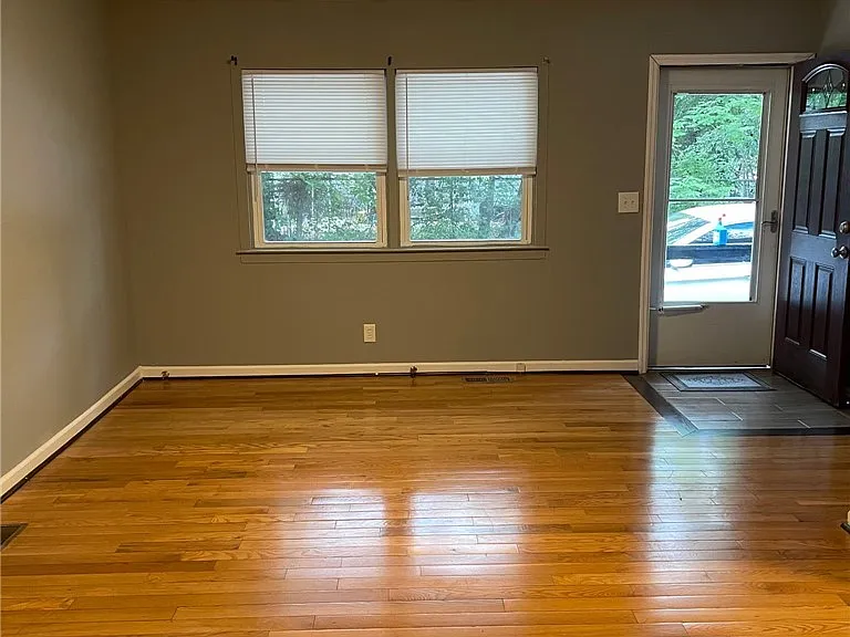 805 Chatham St #B — Photo 2