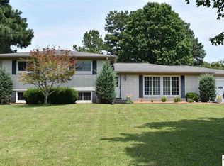 1672 South Rd, Cadiz, KY 42211