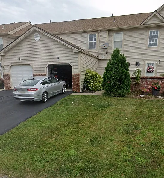 1433 Yorktown Dr