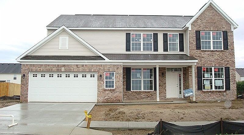 2nd image of 660 Settlers Walk