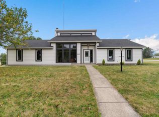 2910 Windrush Dr, Fort Wayne, IN
