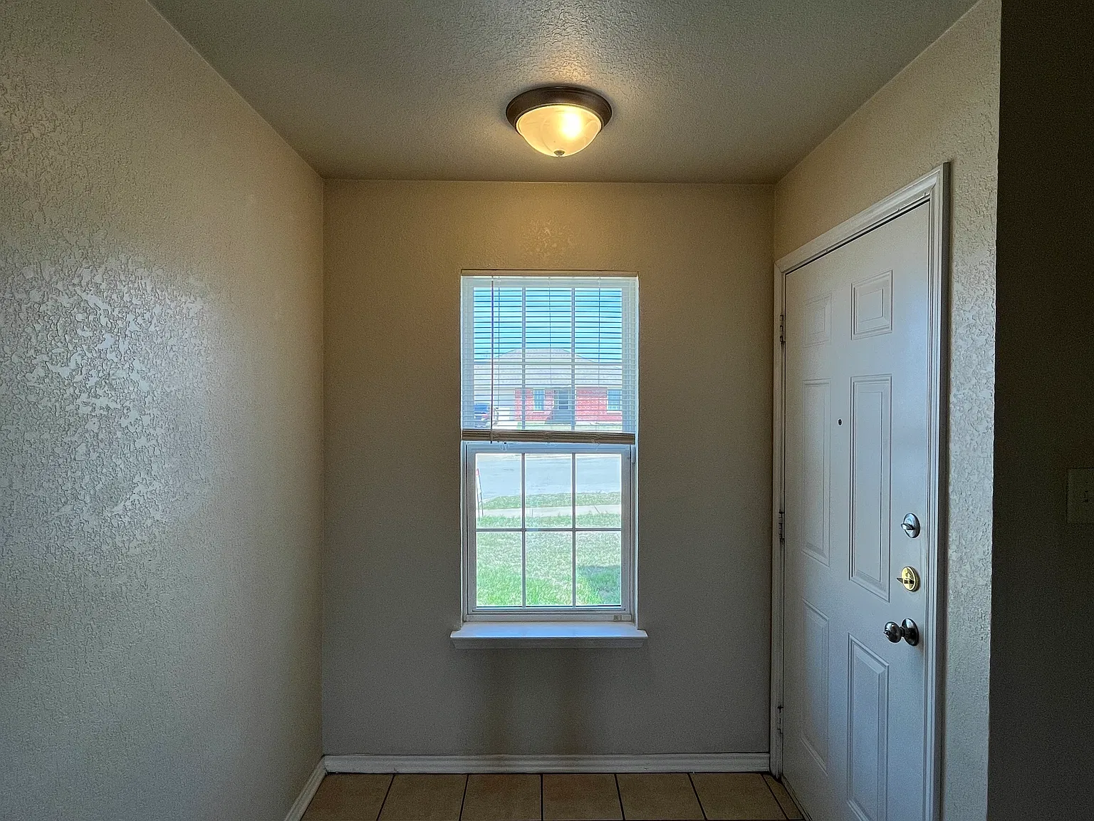 3 bed, 1678 sqft, $1,450 — Photo 4