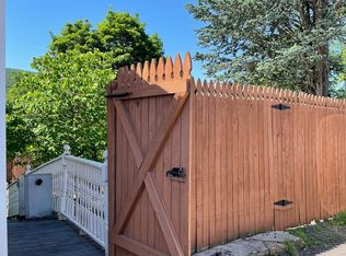 127-129 E Market St, Williamstown, PA 17098